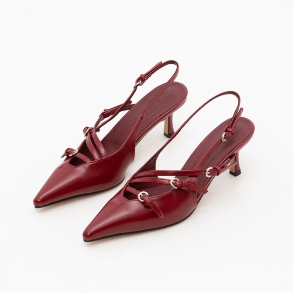 RED KITTEN HEELS